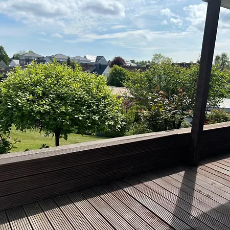 Ferienhaus Kleine Bergstraße 17 *